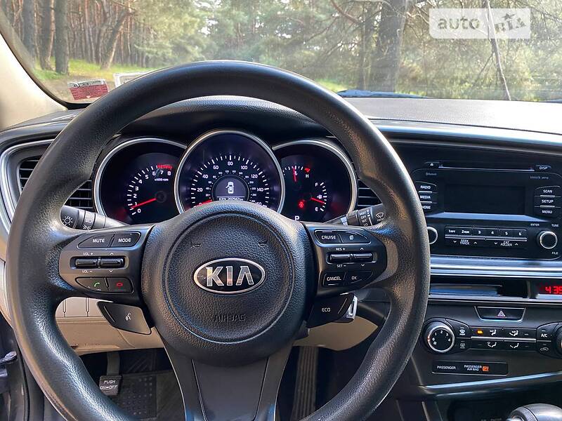 Седан Kia Optima 2014 в Павлограді