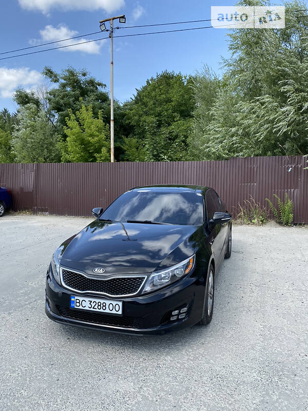 Седан Kia Optima 2015 в 