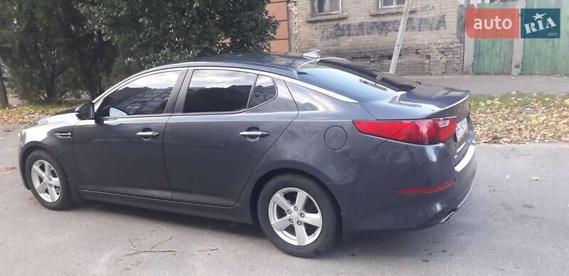 Седан Kia Optima 2015 в Черкассах