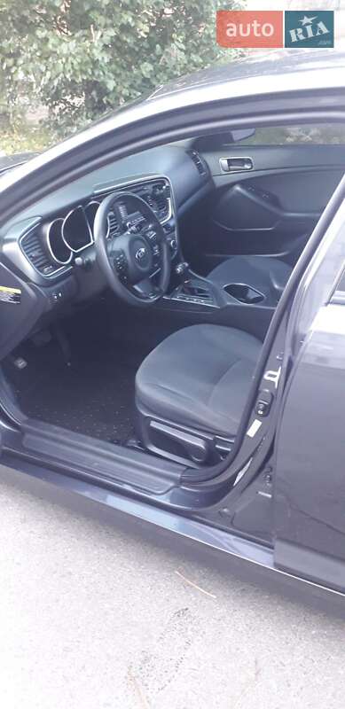 Седан Kia Optima 2015 в Черкассах
