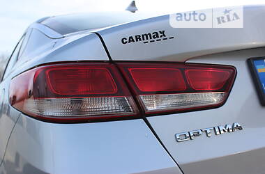 Седан Kia Optima 2017 в Хмельницком