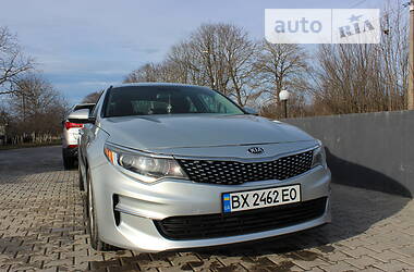 Седан Kia Optima 2017 в Дунаївцях