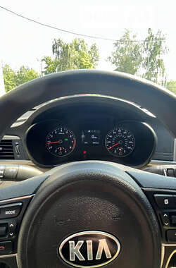 Седан Kia Optima 2016 в 