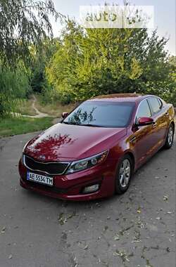 Седан Kia Optima 2014 в Кривом Роге