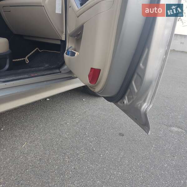 Седан Kia Optima 2012 в Обухові