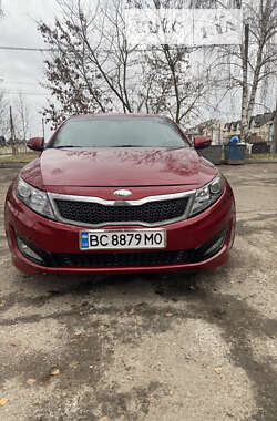 Седан Kia Optima 2013 в 