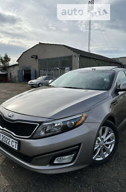 Седан Kia Optima 2014 в Рахові