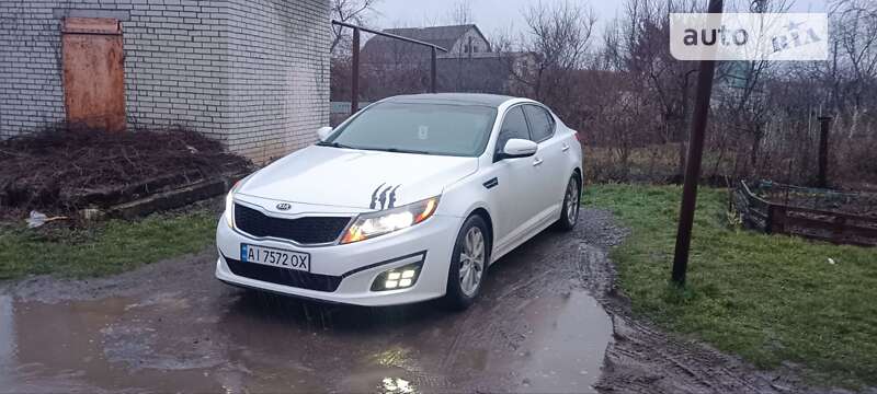 Седан Kia Optima 2014 в Ставище