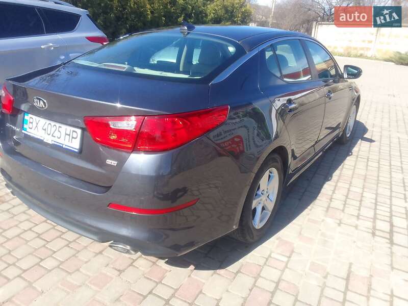 Седан Kia Optima 2015 в Изяславе
