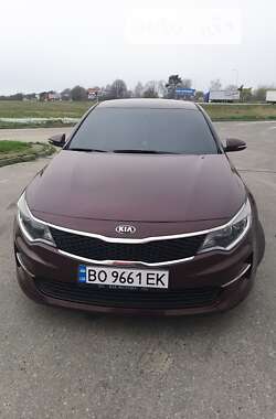 Седан Kia Optima 2017 в Золочеве