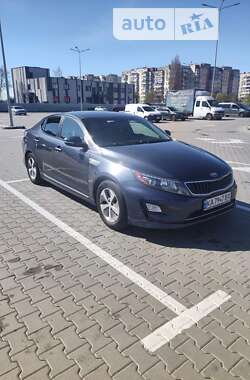 Седан Kia Optima 2014 в Киеве