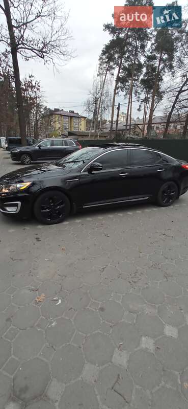 Седан Kia Optima 2012 в Києві