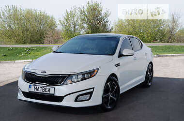 Седан Kia Optima 2015 в Глобине