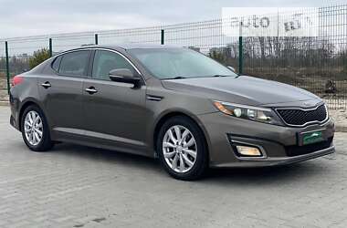 Седан Kia Optima 2014 в Киеве