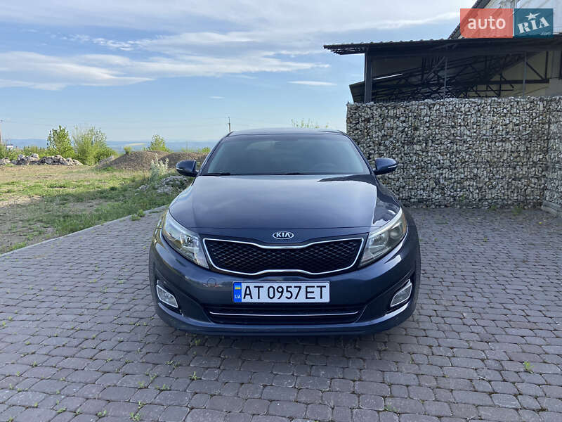 Седан Kia Optima 2014 в Снятині