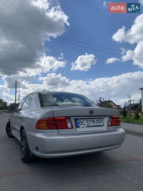 Седан Kia Optima 2000 в Львове