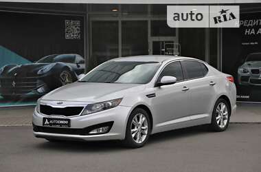 Седан Kia Optima 2012 в Харкові