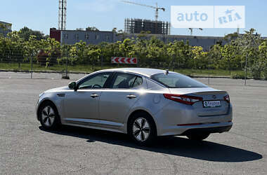 Седан Kia Optima 2013 в Киеве