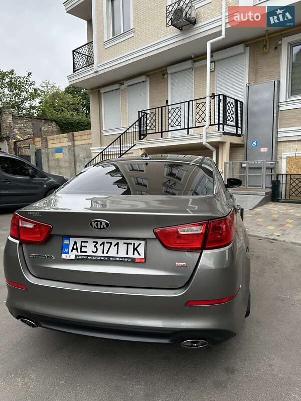 Седан Kia Optima 2014 в Одессе