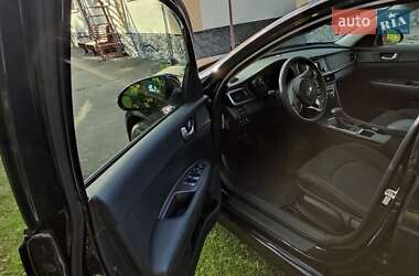 Седан Kia Optima 2016 в Ровно