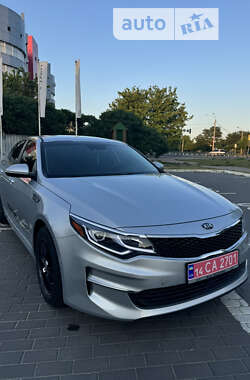 Седан Kia Optima 2019 в 