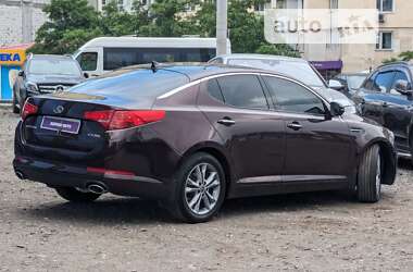 Седан Kia Optima 2012 в Киеве