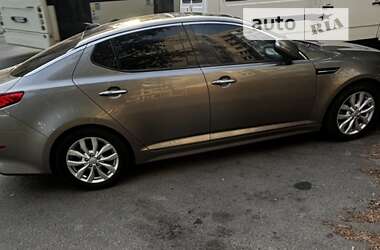 Седан Kia Optima 2014 в Києві