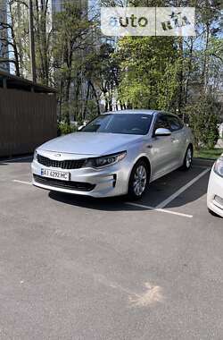 Седан Kia Optima 2016 в Києві