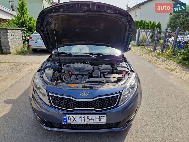 Седан Kia Optima 2014 в Харкові