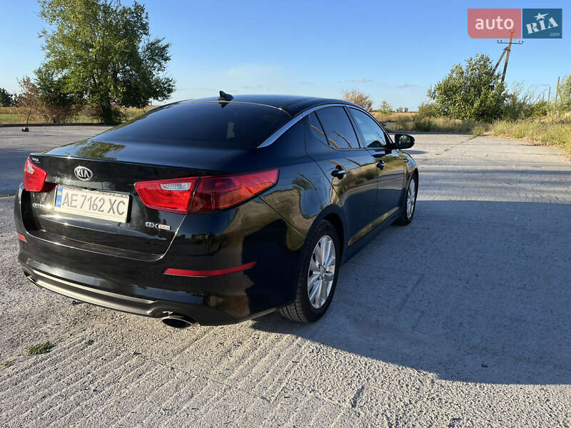 Седан Kia Optima 2014 в Кривом Роге