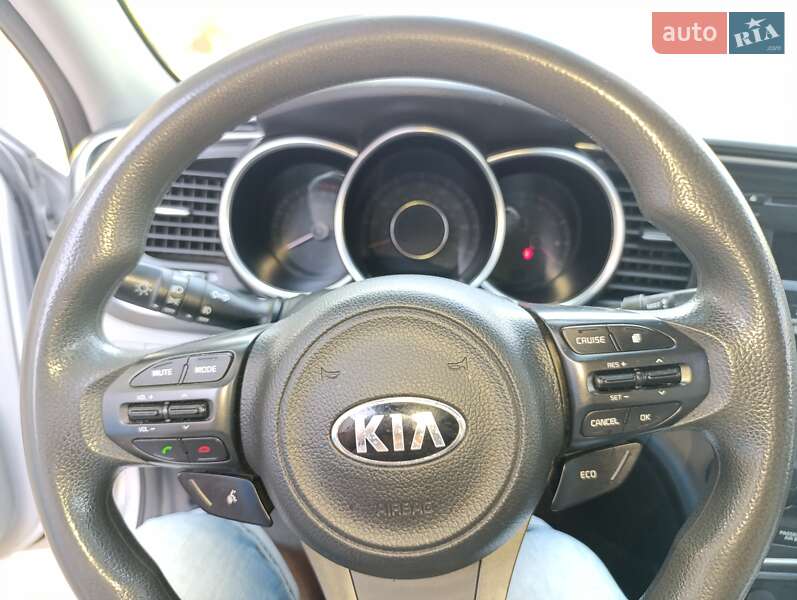 Седан Kia Optima 2014 в Миколаєві