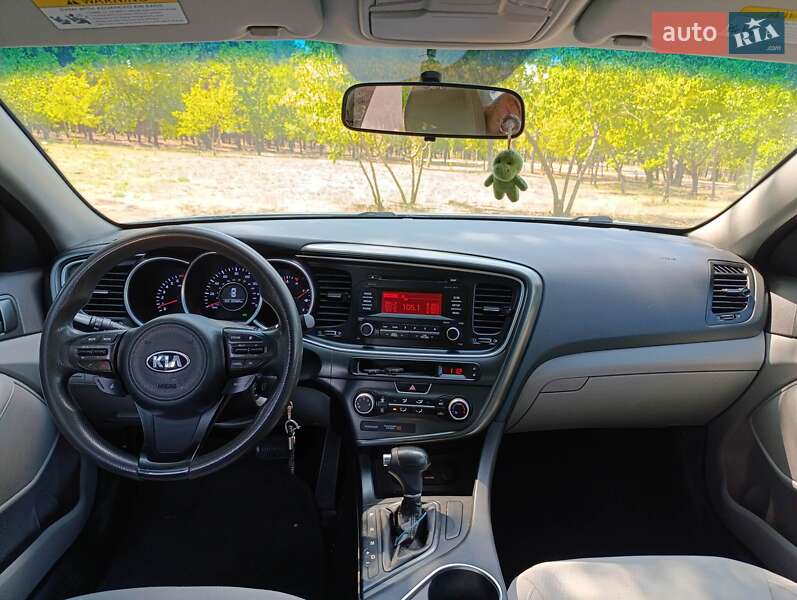 Седан Kia Optima 2014 в Миколаєві