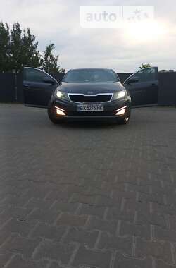 Седан Kia Optima 2012 в Хмельницькому