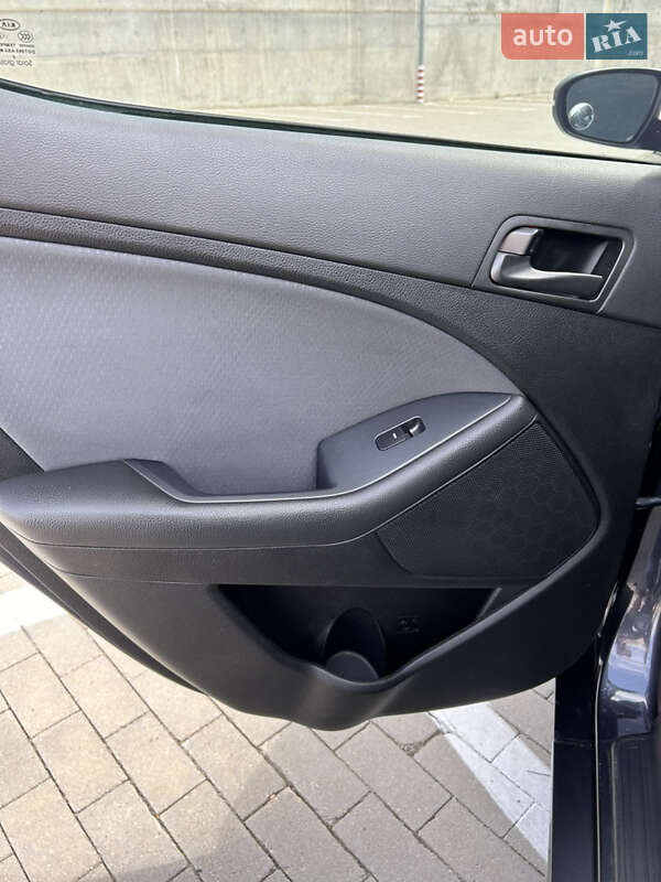 Седан Kia Optima 2015 в Одессе фото 11 Седан Kia Optima 2015 в Одессе