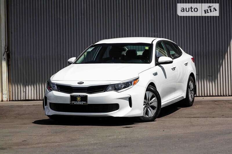 Седан Kia Optima 2017 в Львове