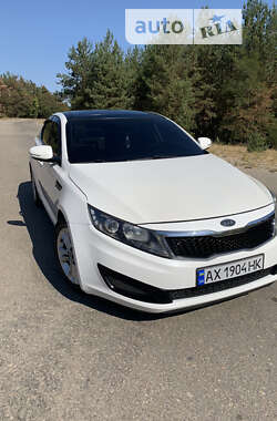 Седан Kia Optima 2011 в Харкові