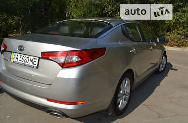 Седан Kia Optima 2012 в Киеве