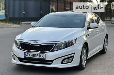 Седан Kia Optima 2015 в Харькове