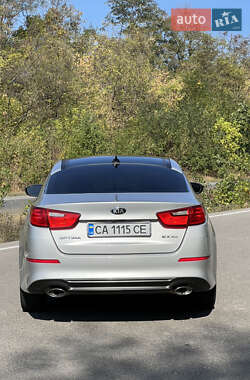 Седан Kia Optima 2014 в 