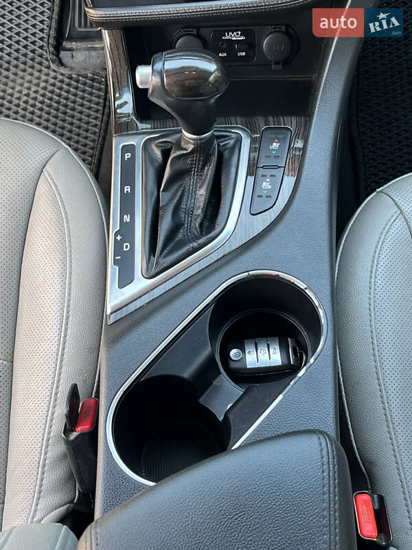 Седан Kia Optima 2014 в Звенигородке