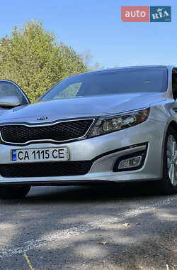 Седан Kia Optima 2014 в 