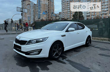 Седан Kia Optima 2011 в Коцюбинському