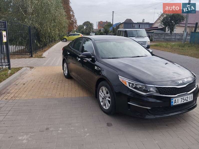 Седан Kia Optima 2016 в Горе