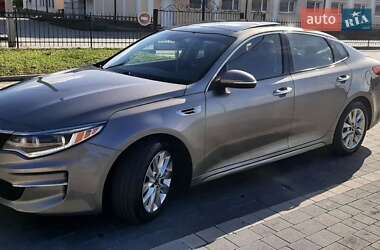 Седан Kia Optima 2016 в 