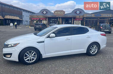 Седан Kia Optima 2013 в Одесі