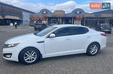 Седан Kia Optima 2013 в Одессе