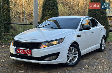 Седан Kia Optima 2013 в Дрогобичі