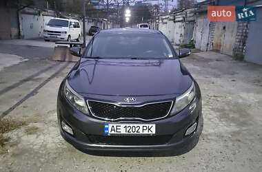 Седан Kia Optima 2015 в Днепре