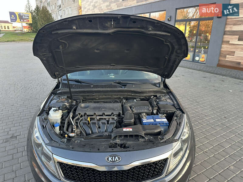 Седан Kia Optima 2012 в Полтаві