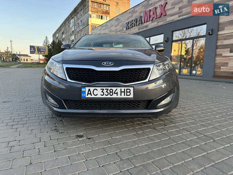 Седан Kia Optima 2012 в Полтаві